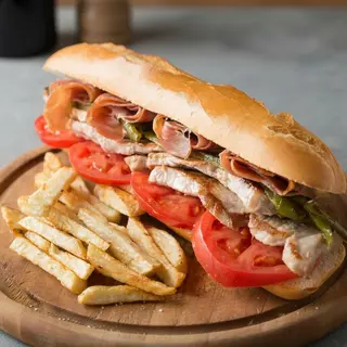 Bocadillo Serranito De Cerdo
