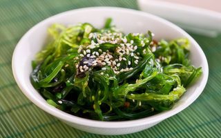 6. Ensalada De Alga Wakame