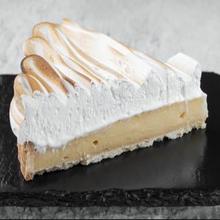 Tarta Crema de lamaie si bezea