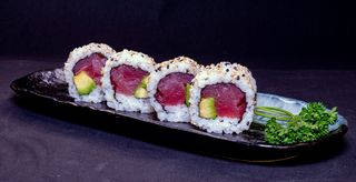 121. California De Atún (4 Uds.)