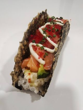 Sushi Taco Salmón (2 Uds.)