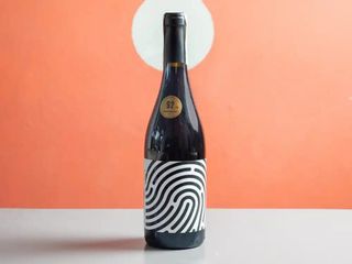 Adaras Huella Butelka