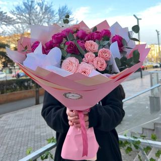 სპრეი ვარდების თაიგული #1