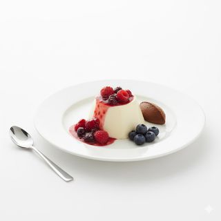 Dolce con latte e panna