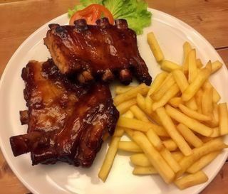 Ribs in salsa bbq
