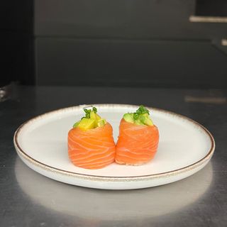 11) Gunkan Tropical (4 pçs)