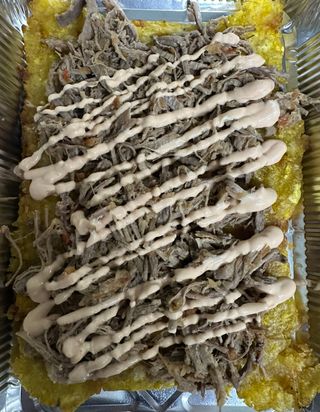 Patacón Con Carne Desmechada