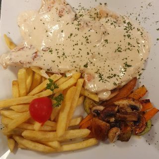 Piletina u sosu od belog vina