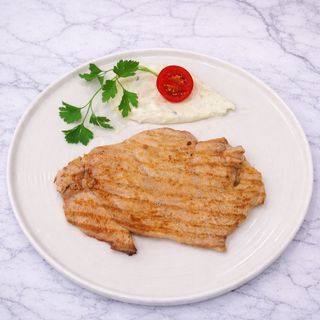 Pileća prsa na žaru