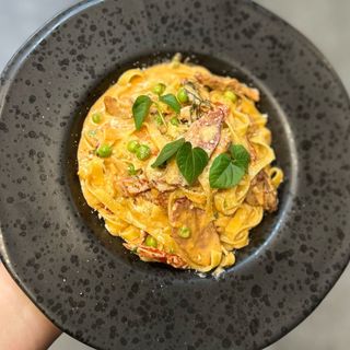 Tagliatelle cu piept de rata afumat