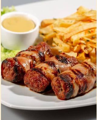 Mititei inveliti in bacon