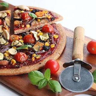 PIZZA DÁTILES (33 Cm.)