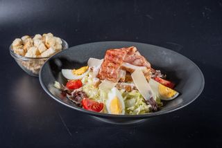 Salată Ceasar
