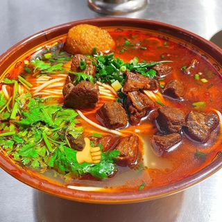 Ramen con manzo brasato