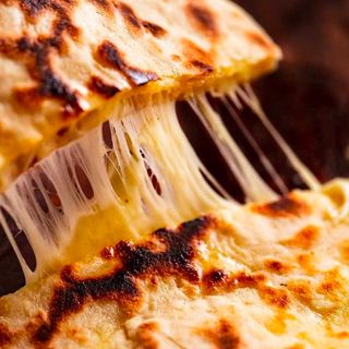 Cheese Naan 