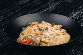 Фаршированная индейка с ананасом (380 гр.)