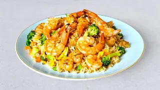 Khao Pad (klasyczny ryż smażony)