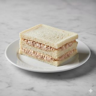 Sandwich de miga de atún