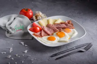 Jaja na oko sa šunkom