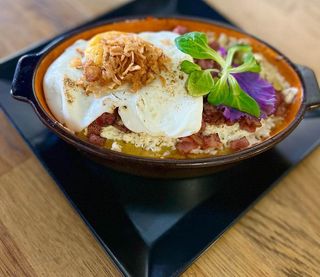 BULZ CIOBANESC IN STRATURI CU BRANZA, OU, CARNATI PROASPETI  400G