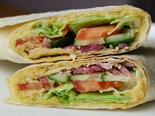 Рол з хумусом та овочами (280g)