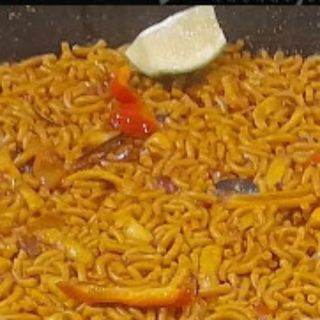 Fideuá de marisco (precio ración, pedido minimo 2 raciones)