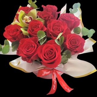 Cutie  cu trandafiri  , orhidee și eucalipt 