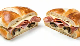 Prosciutto cotto, fontina, salsa di funghi