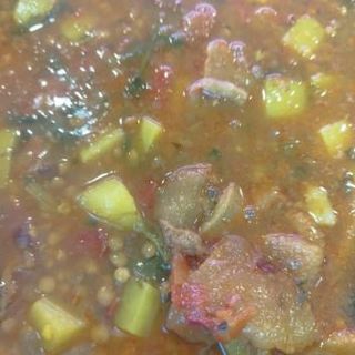 Lentejas con chorizo y jamón