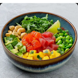 Боул з лососем, тунцем і кіноа