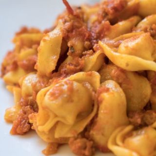 Tortellini relleno de carne