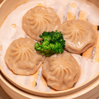 Dim Sum Xiao Long Bao Clásico De Cerdo Ibérico En Su Jugo