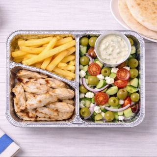 Chicken greek plate