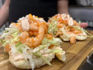 Bruschetta ai gamberetti