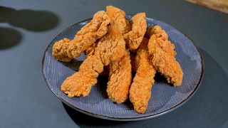 Crispy bucket 8-10buc (picant)