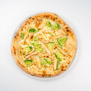 Pizza Pollo con broccoli