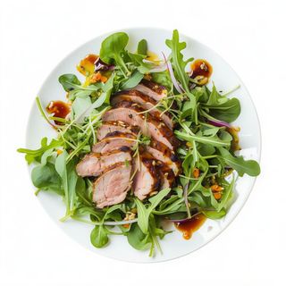 Pato Con Verduras Mixtas