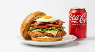 1 Hamburguesa Chicken + 1 Lata De Refresco