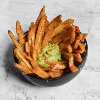 PLATANITOS CON GUACAMOLE