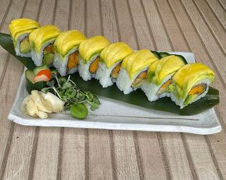Green roll veg 8pcs 