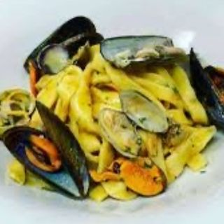 Spagettoni cozze e vongole