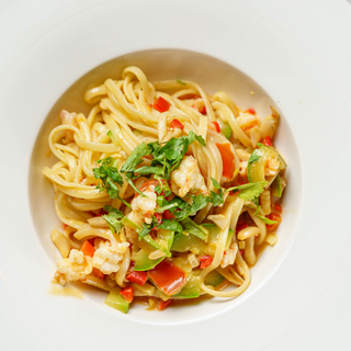 Linguine cu Creveti si Dovlecei