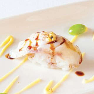 Nigiri flambe ricciola 3 pezzi