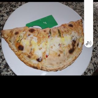 La pizza calzone
