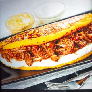 Cachapa mechada queso (1 und.)