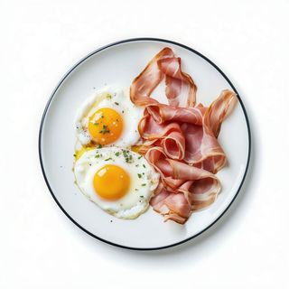 Plato Combinado Huevos Y Jamón