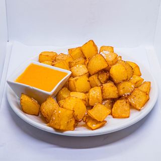 Tapa De Patatas Bravas