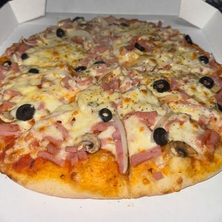 18. Pizza Campesina (28 Cm.)