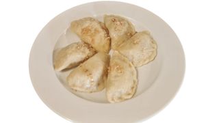Pierogi mięsne z okrasą
