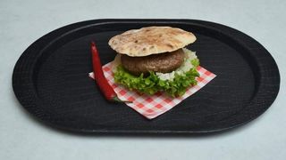 Punjena pljeskavica 260g